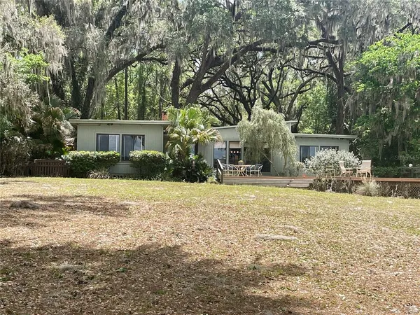 $750,000 | 1800 Southwest 35th Place, Gainesville, FL 32608