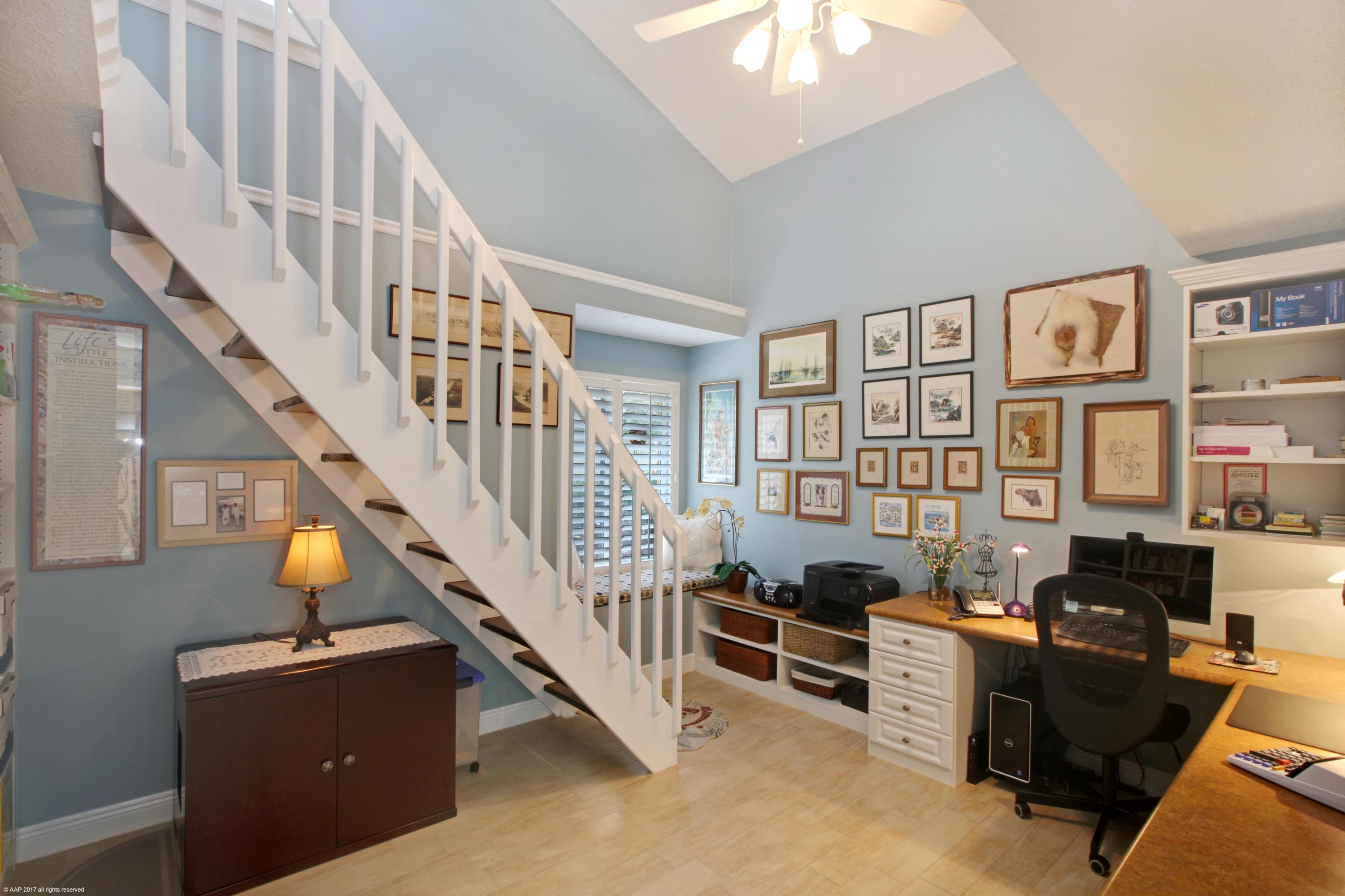 339 Ridge Road Jupiter, FL 33477 - Photo 15 of 29 024