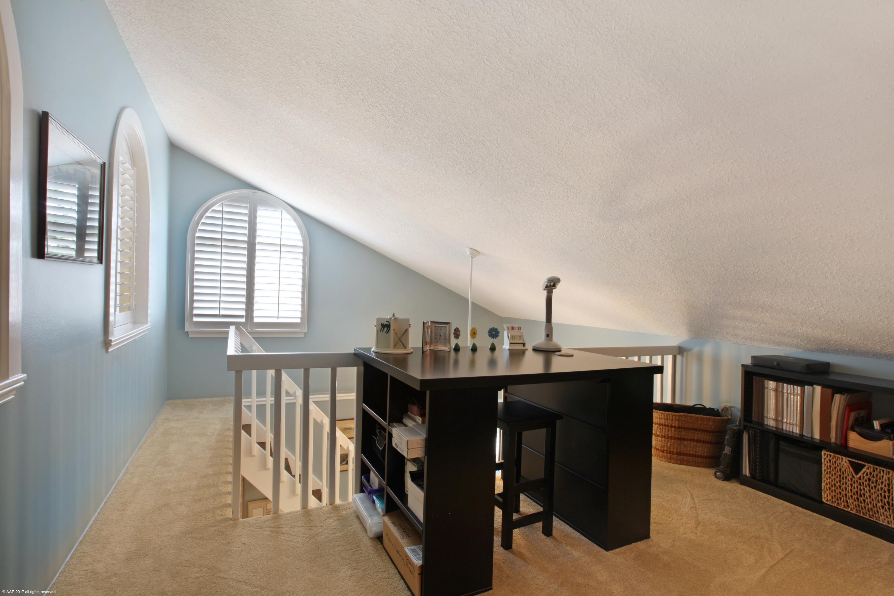 339 Ridge Road Jupiter, FL 33477 - Photo 17 of 29 027