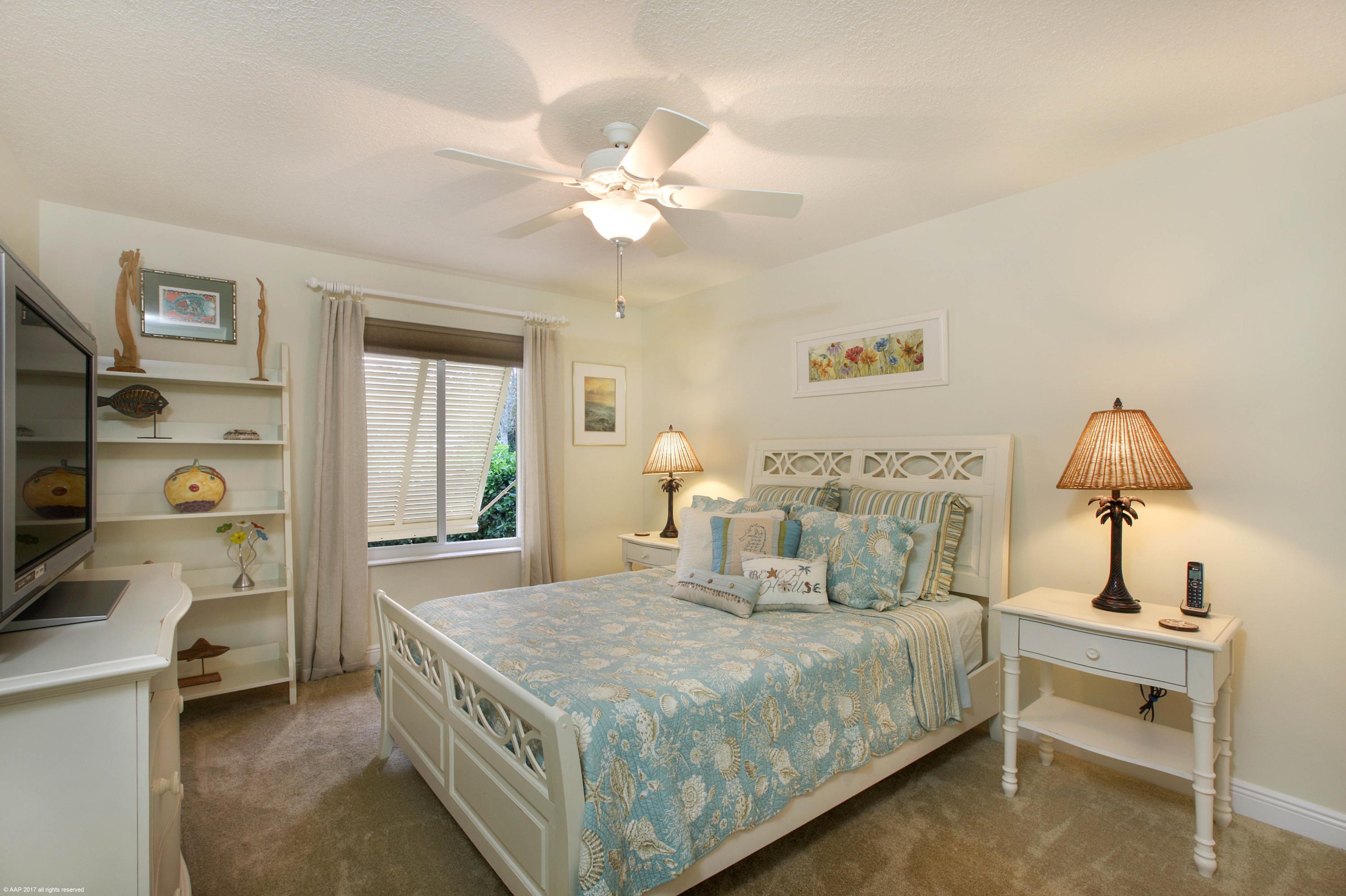 339 Ridge Road Jupiter, FL 33477 - Photo 20 of 29 030