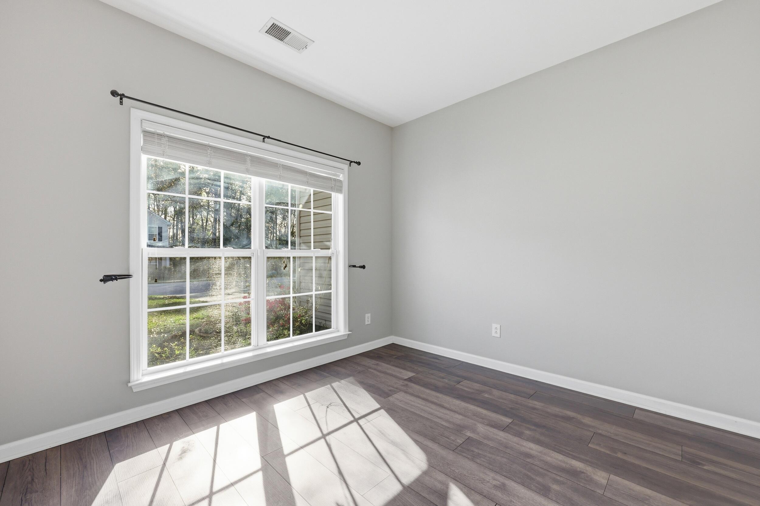 1810 Crossbill Trail Hanahan, SC 29410 - Photo 7 of 41 7