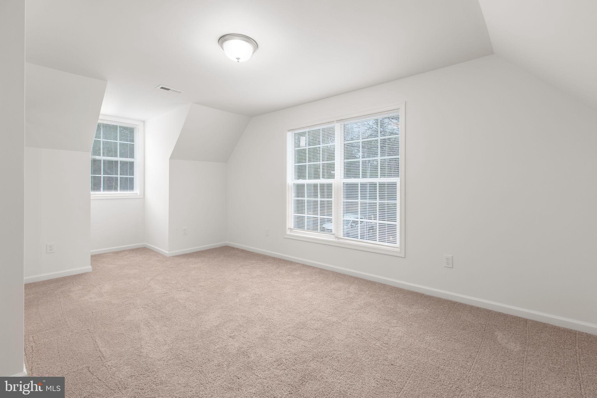 8401 Seays Road Spotsylvania, VA 22551 - Photo 20 of 32 Primary bedroom