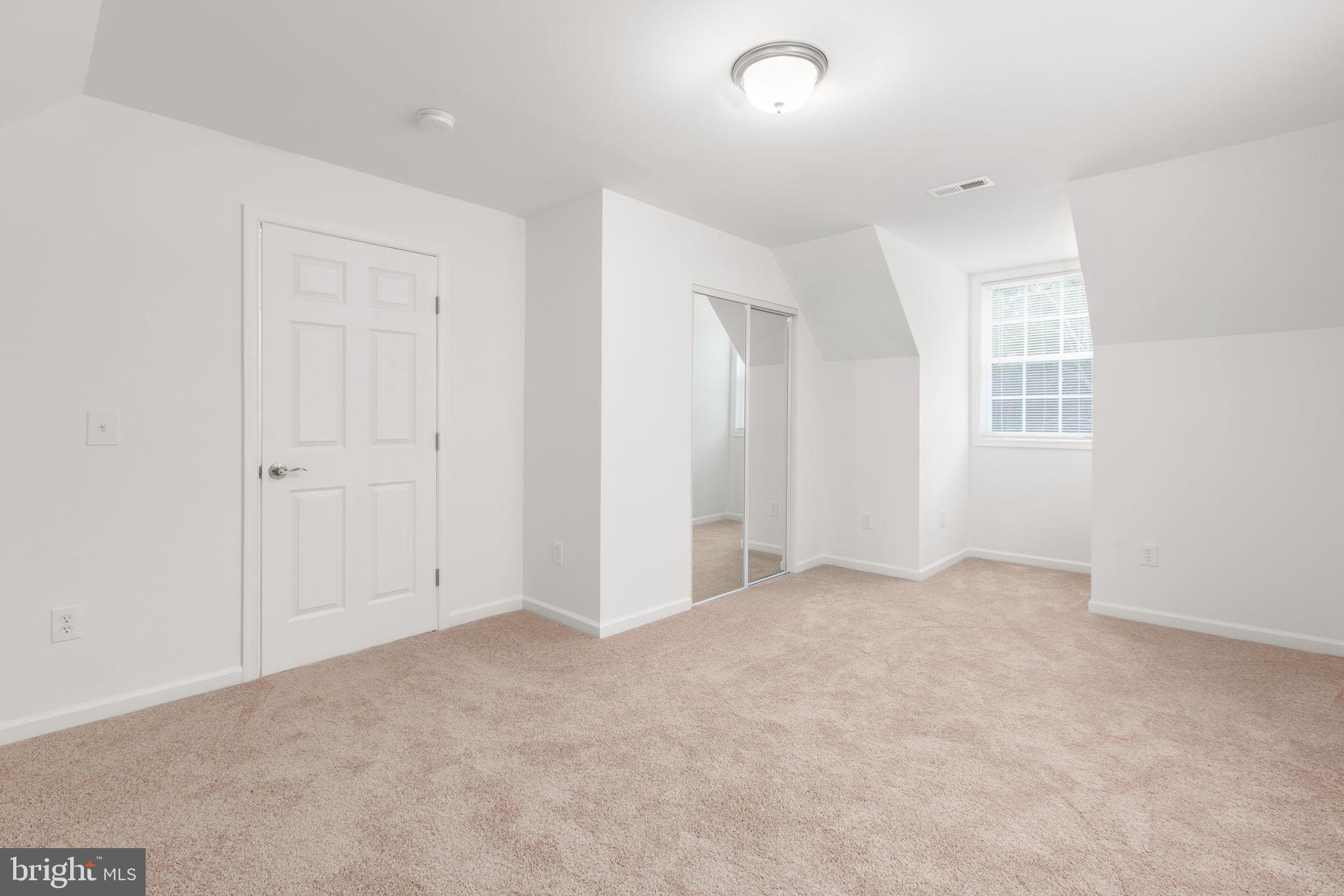 8401 Seays Road Spotsylvania, VA 22551 - Photo 21 of 32 Fully carpeted with ceiling lighting