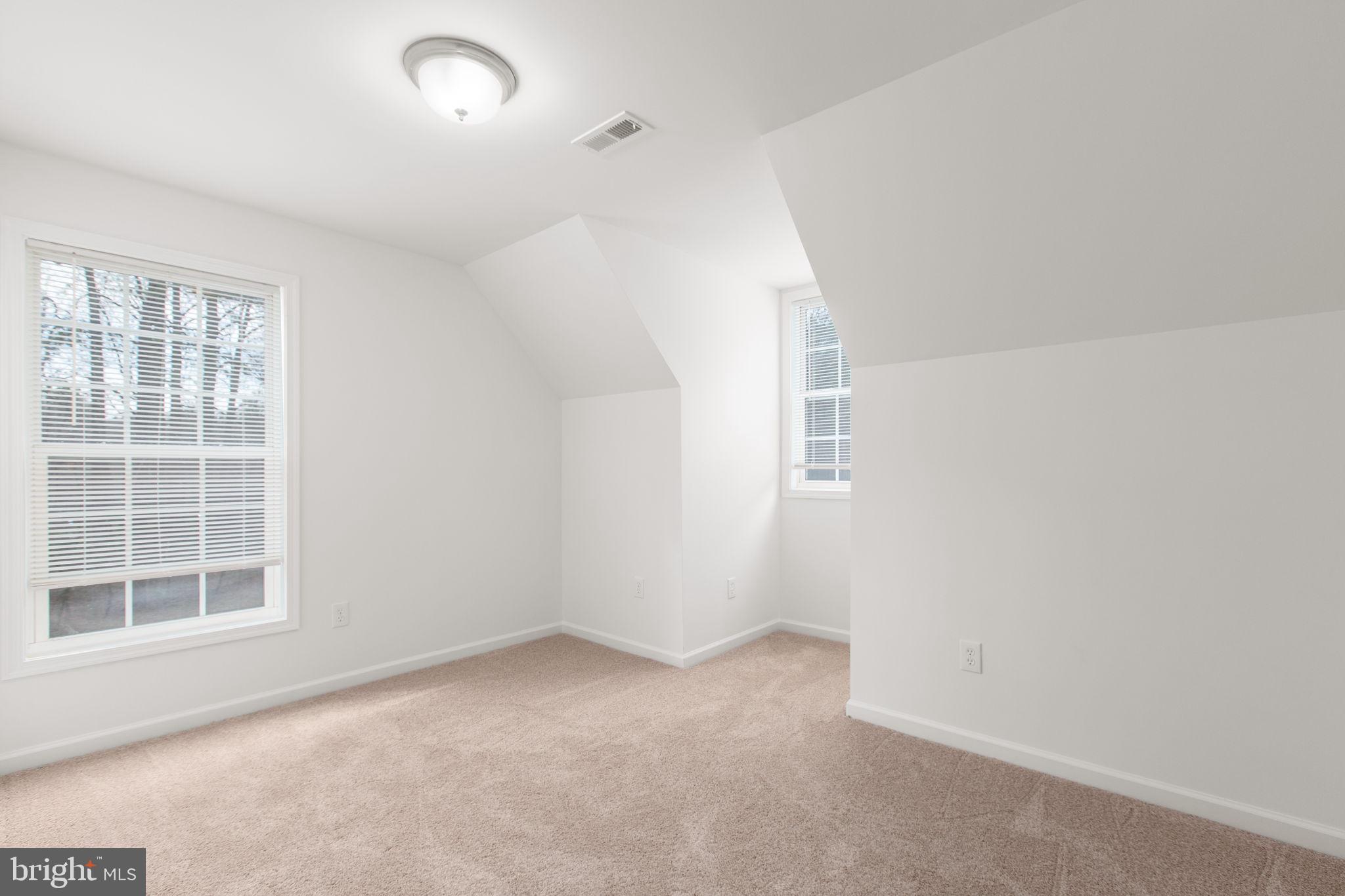 8401 Seays Road Spotsylvania, VA 22551 - Photo 23 of 32 Bedroom #4 with ceiling lighting