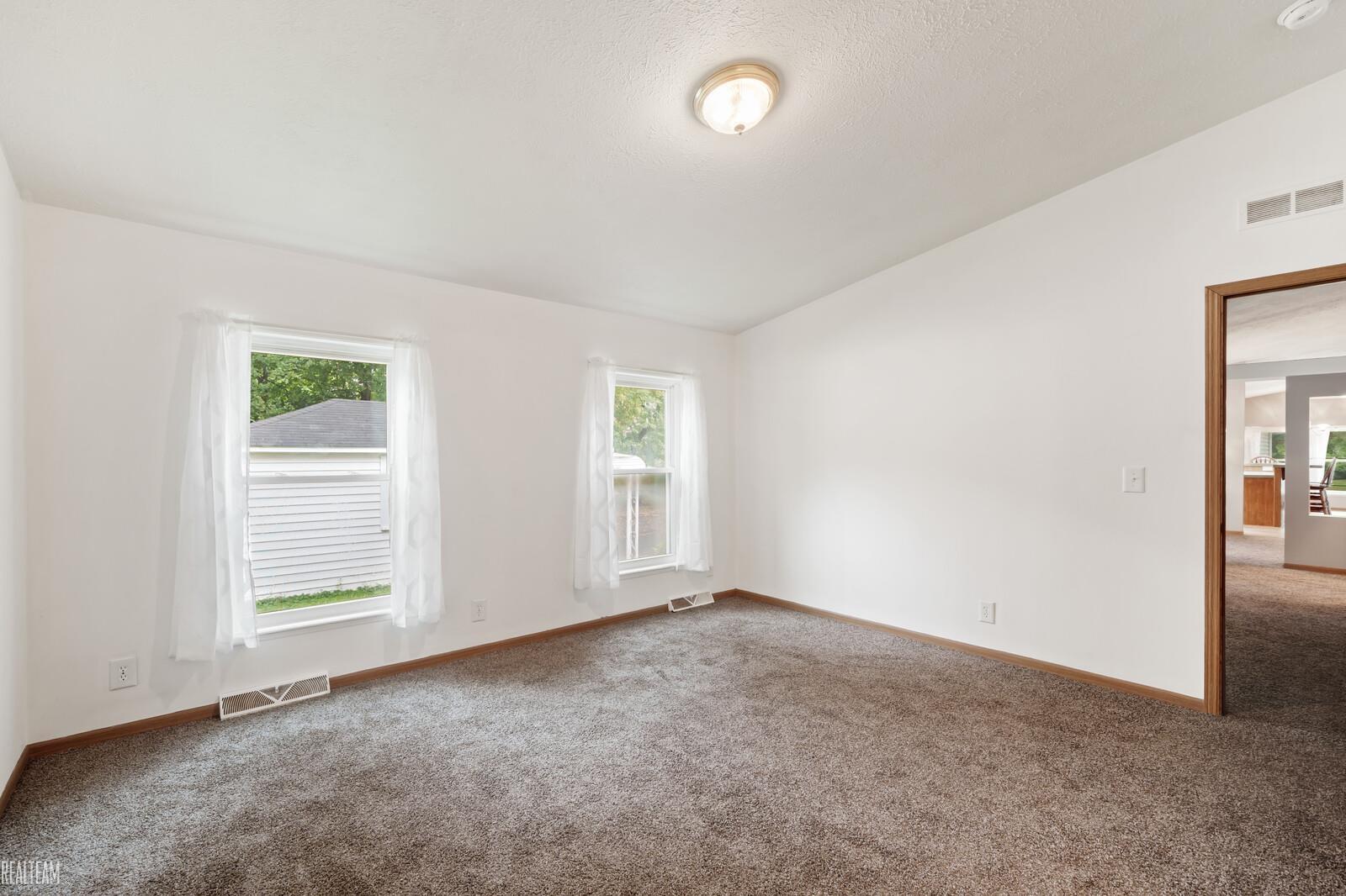 3519 Dallas Avenue Warren, MI 48091 - Photo 15 of 25