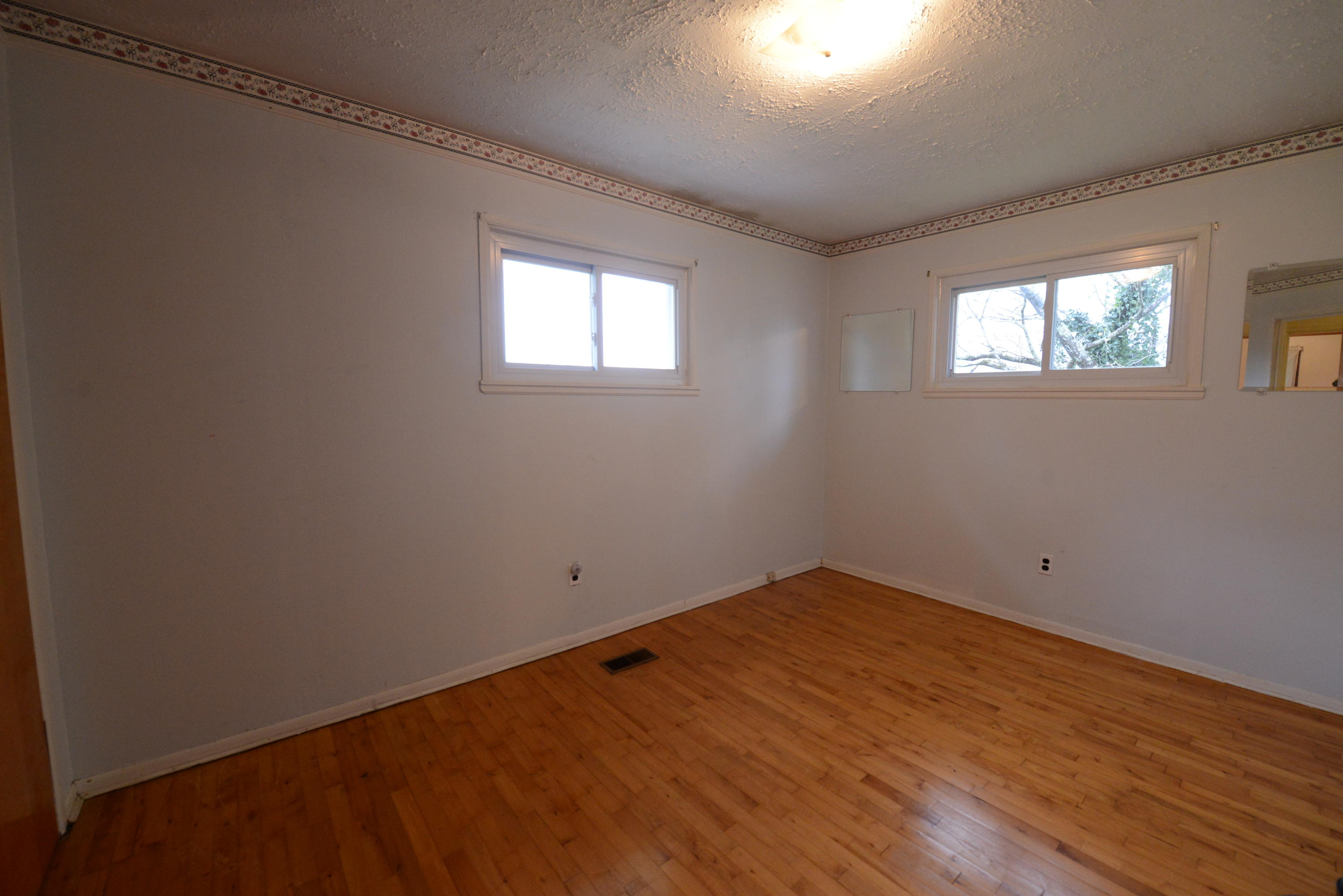 25744 Rhea County Highway Spring City, TN 37381 - Photo 22 of 35 22.25744 Rhea Co Hwy Bed 2.0