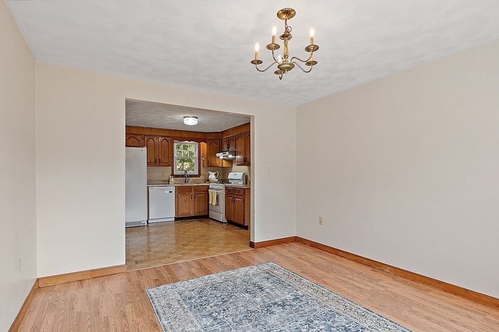 18 Cedarwood Road Billerica, MA 01821 - Photo 15 of 42 Gallery Image 15