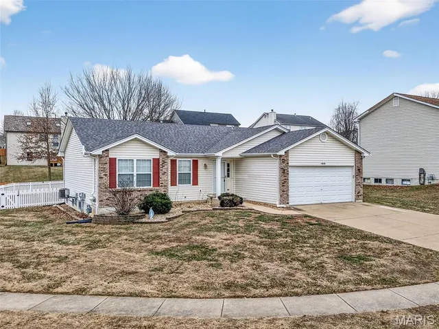 $339,900 | 1838 Somerset Hollow Lane, Wentzville, MO 63385