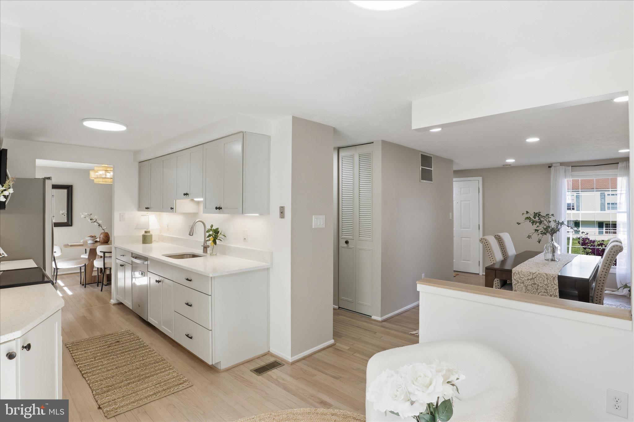 6106 Mantle Road Burke, VA 22015 - Photo 12 of 50