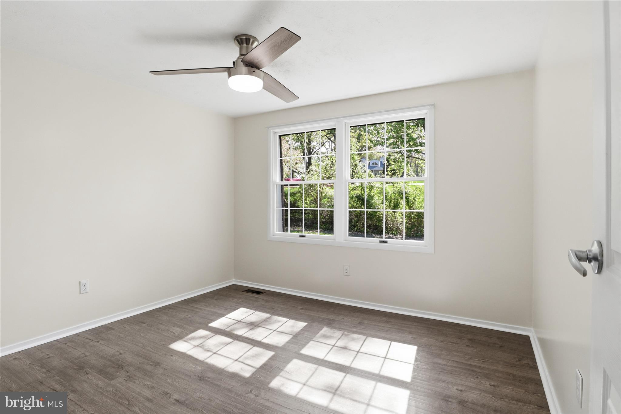 6106 Mantle Road Burke, VA 22015 - Photo 22 of 51 Bedroom #4