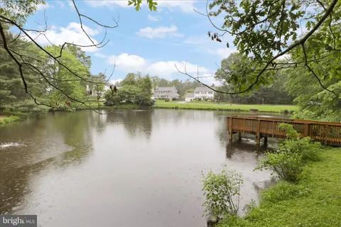$775,000 | 6106 Mantle Road, Burke, VA 22015