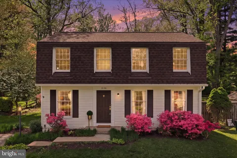 $775,000 | 6106 Mantle Road, Burke, VA 22015