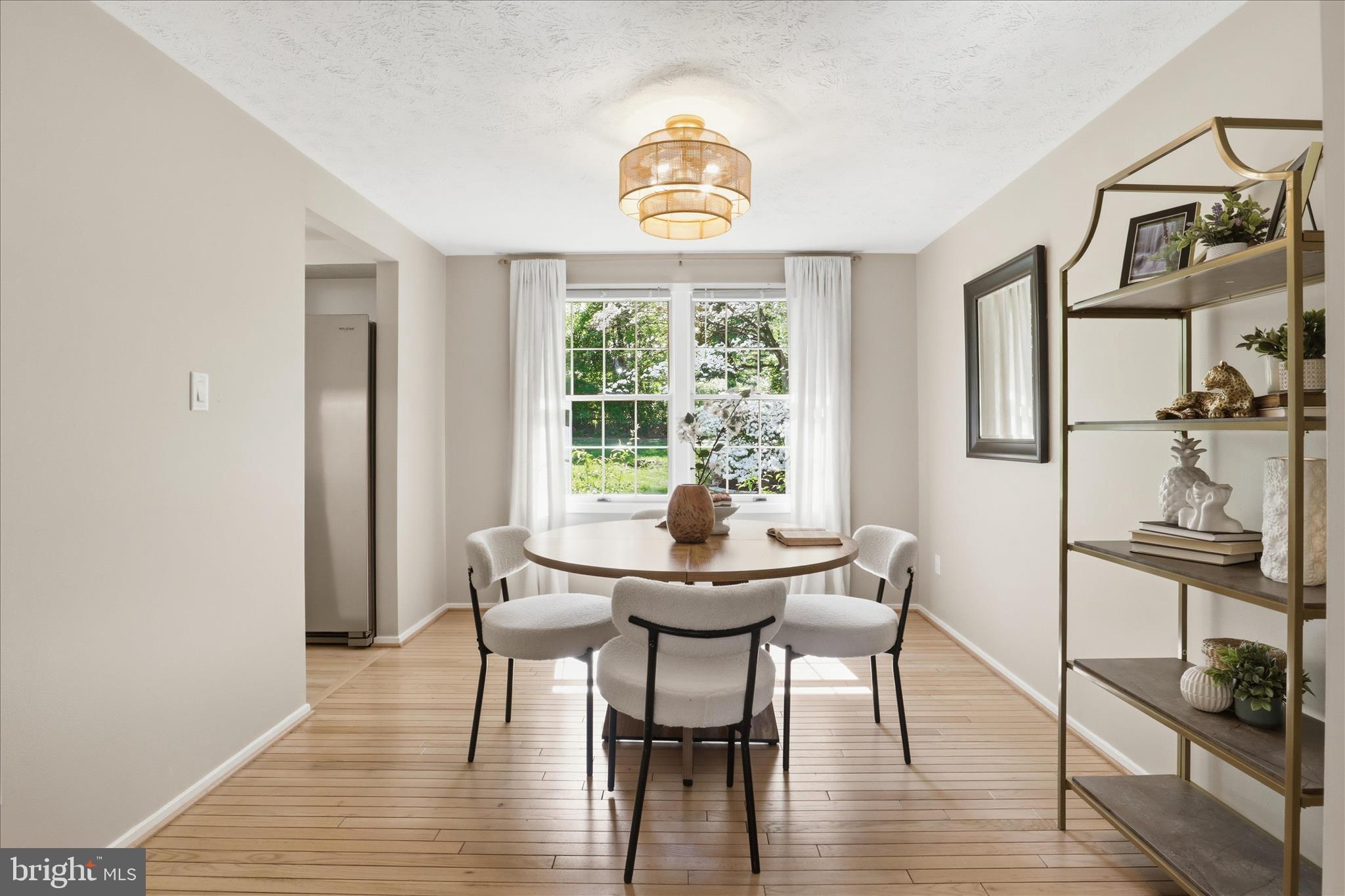 6106 Mantle Road Burke, VA 22015 - Photo 8 of 50