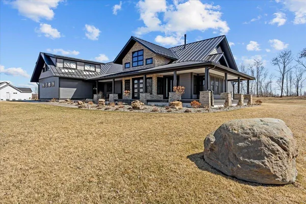 $1,475,000 | 61 Lakewood Drive, Swanton, VT 05488