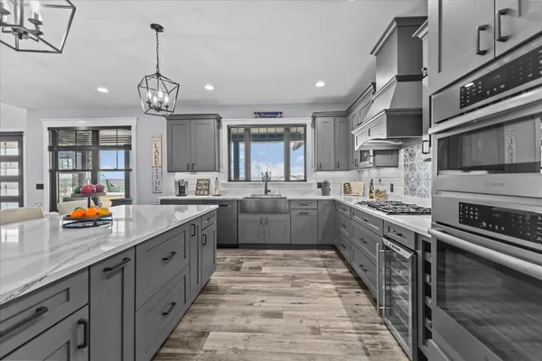 $1,475,000 | 61 Lakewood Drive, Swanton, VT 05488