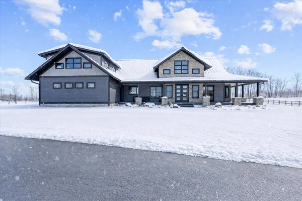 $1,475,000 | 61 Lakewood Drive, Swanton, VT 05488