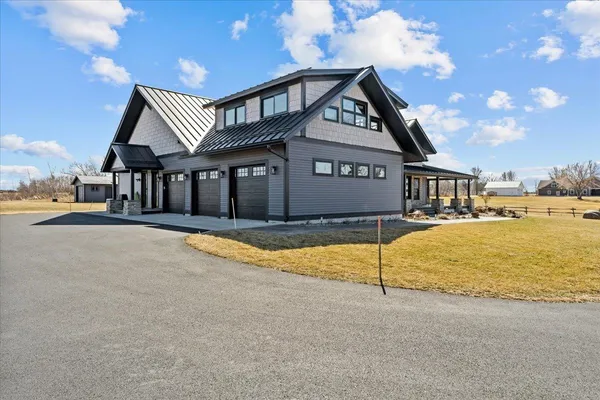 $1,475,000 | 61 Lakewood Drive, Swanton, VT 05488