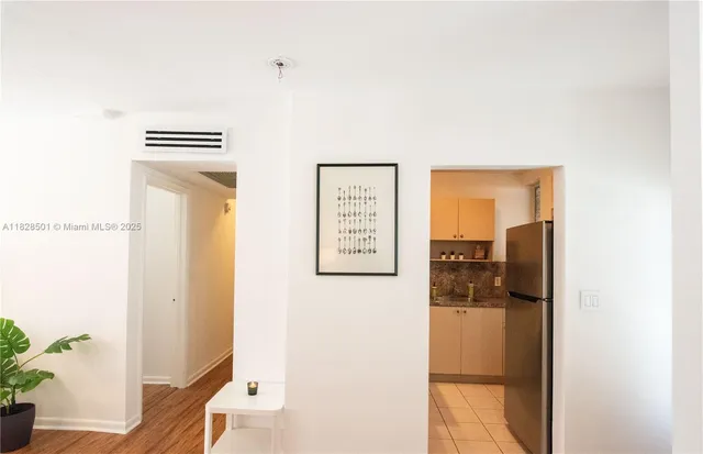 $2,500 | 1150 Euclid Avenue, Unit 205, Miami Beach, FL 33139