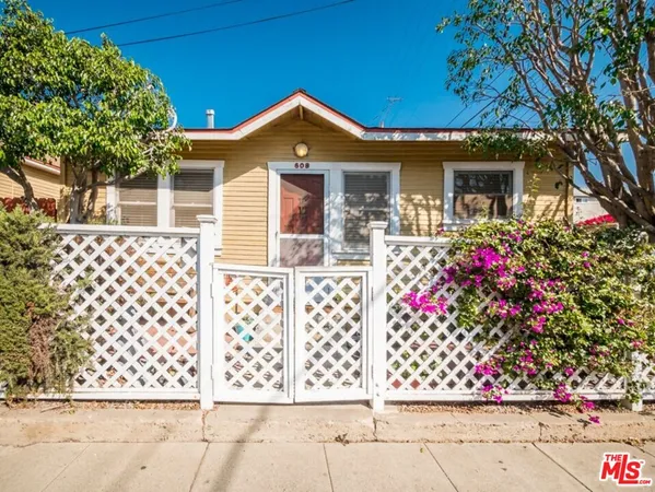 $3,295 | 608 7th Avenue, Venice, CA 90291
