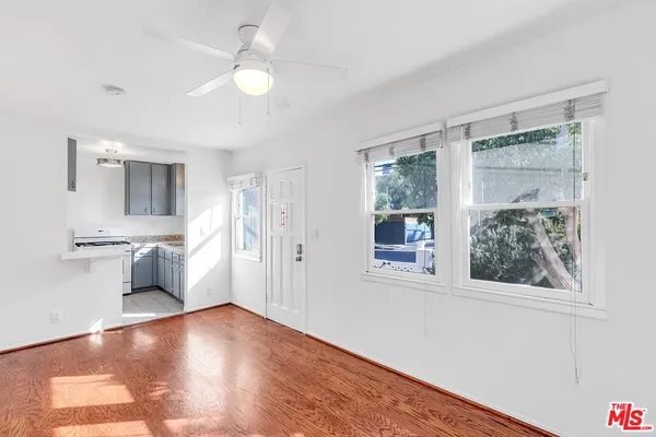 $3,295 | 608 7th Avenue, Venice, CA 90291