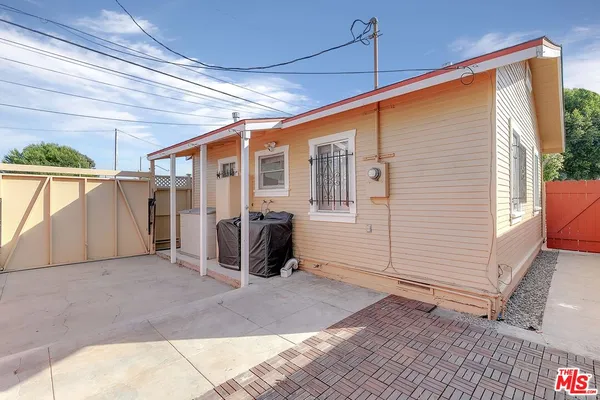 $3,295 | 608 7th Avenue, Venice, CA 90291