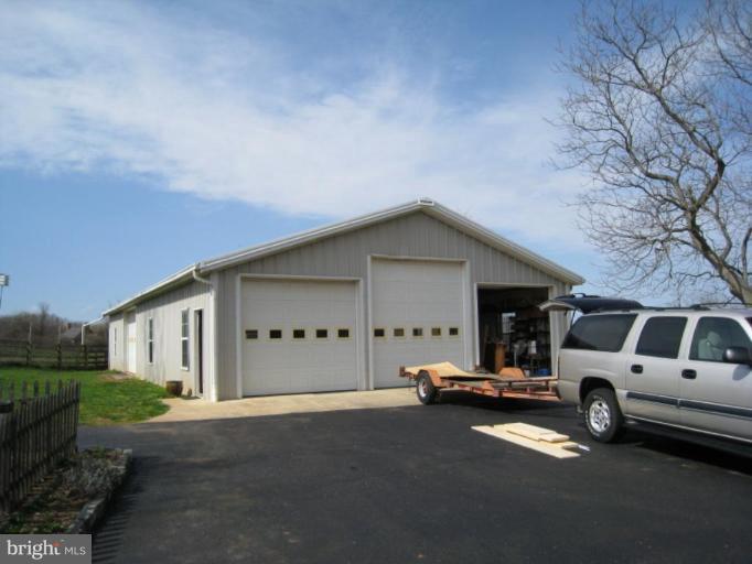 4415 Gregg Road Brookeville, MD 20833 - Photo 14 of 30 Garage/Workshop - front view