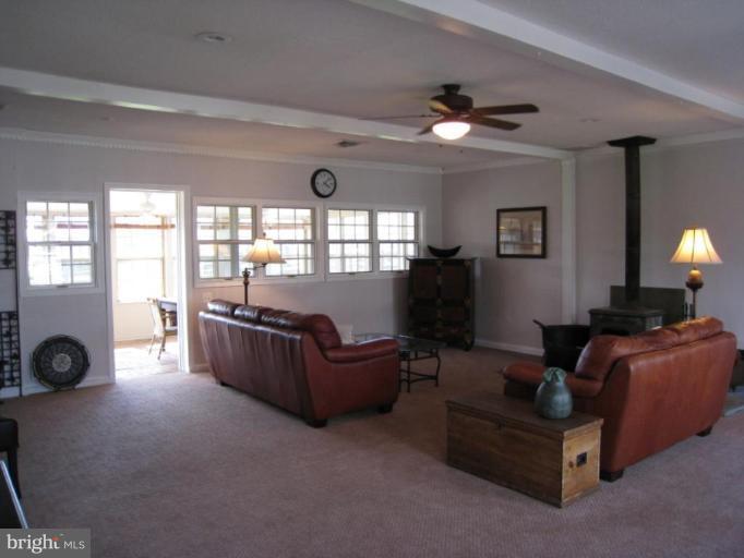 4415 Gregg Road Brookeville, MD 20833 - Photo 26 of 30 Family Room