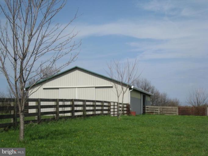 4415 Gregg Road Brookeville, MD 20833 - Photo 8 of 30 Barn with 10 stalls and tack room