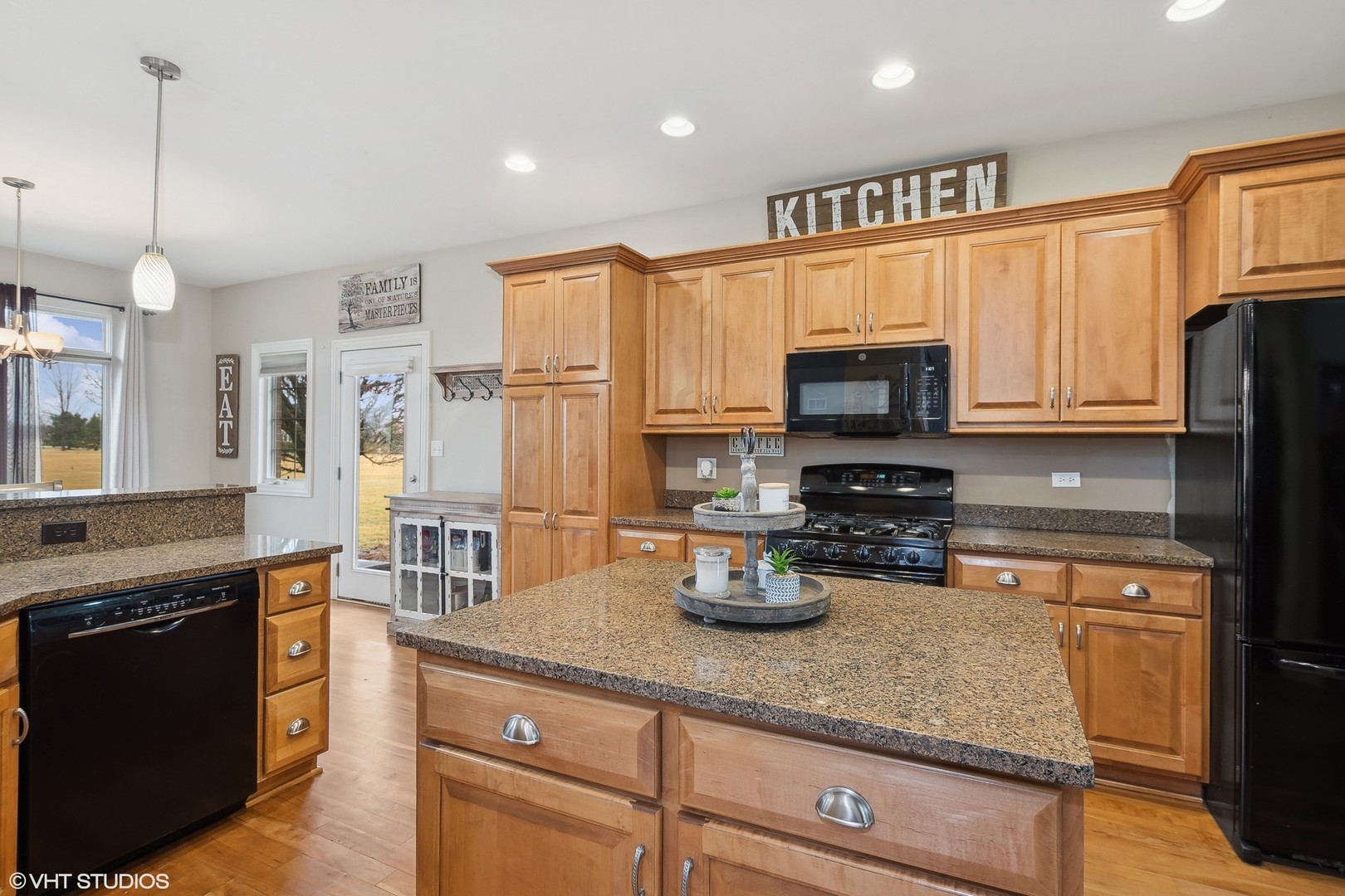 25947 South Castle Gate Drive Monee, IL 60449 - Photo 13 of 30