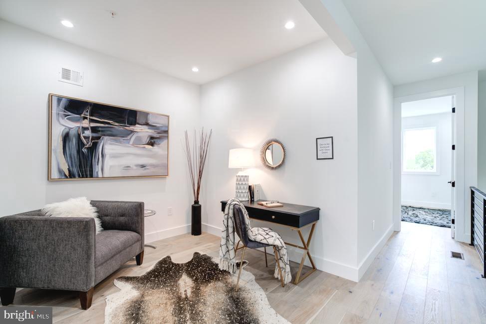 802 L Street Northeast, Unit 2 Washington, DC 20002 - Photo 14 of 32