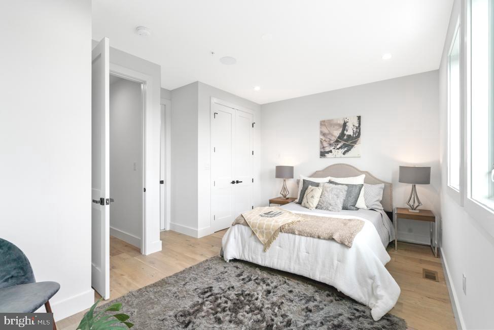 802 L Street Northeast, Unit 2 Washington, DC 20002 - Photo 16 of 32