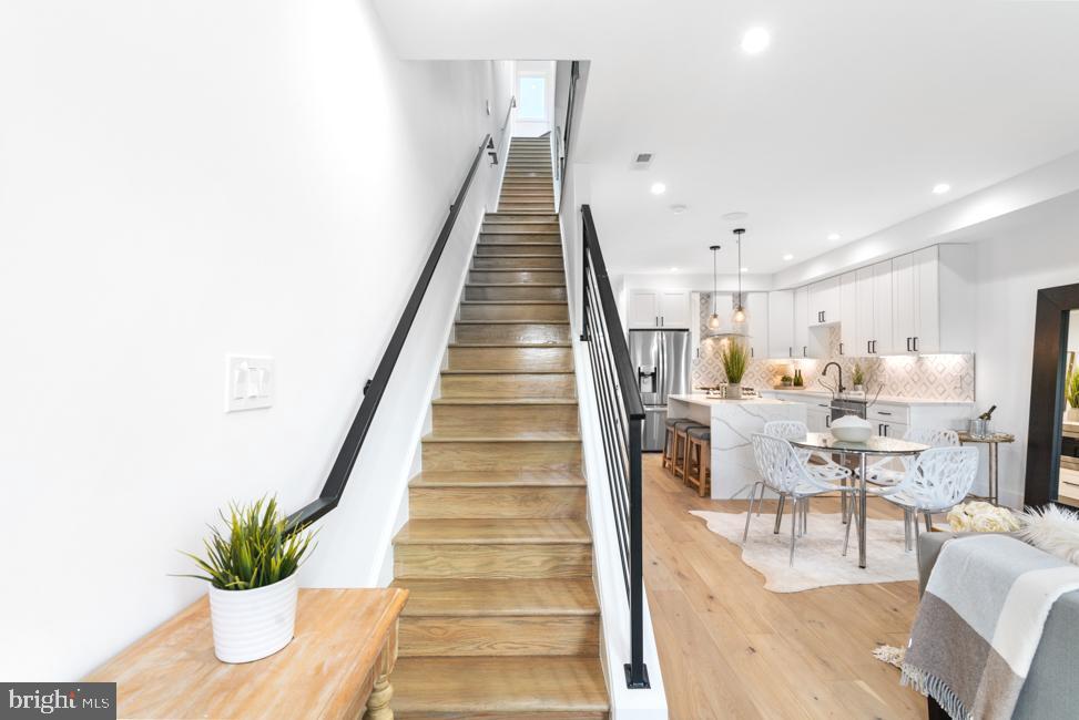 802 L Street Northeast, Unit 2 Washington, DC 20002 - Photo 9 of 32