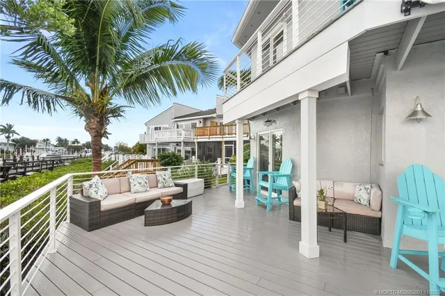 a view of a pathway with a yard