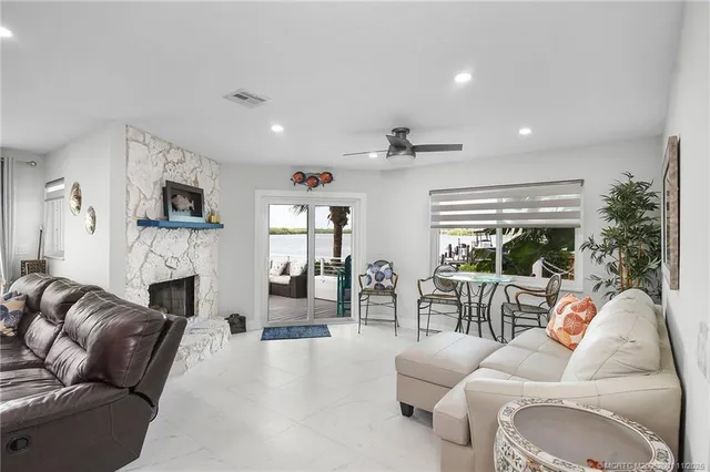 $1,099,000 | 2408 Harbour Cove Drive, Hutchinson Island, FL 34949