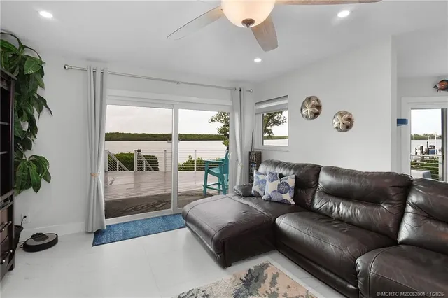 $1,099,000 | 2408 Harbour Cove Drive, Hutchinson Island, FL 34949