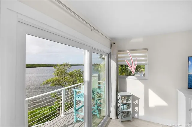 $1,099,000 | 2408 Harbour Cove Drive, Hutchinson Island, FL 34949