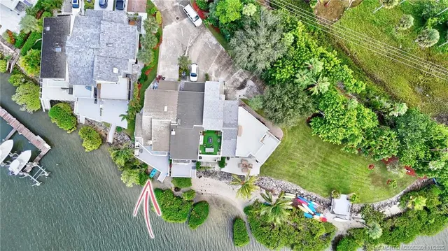 $1,099,000 | 2408 Harbour Cove Drive, Hutchinson Island, FL 34949