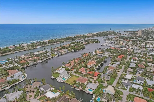 $2,295,000 | 2821 Northeast 32nd Street, Lighthouse Point, FL 33064