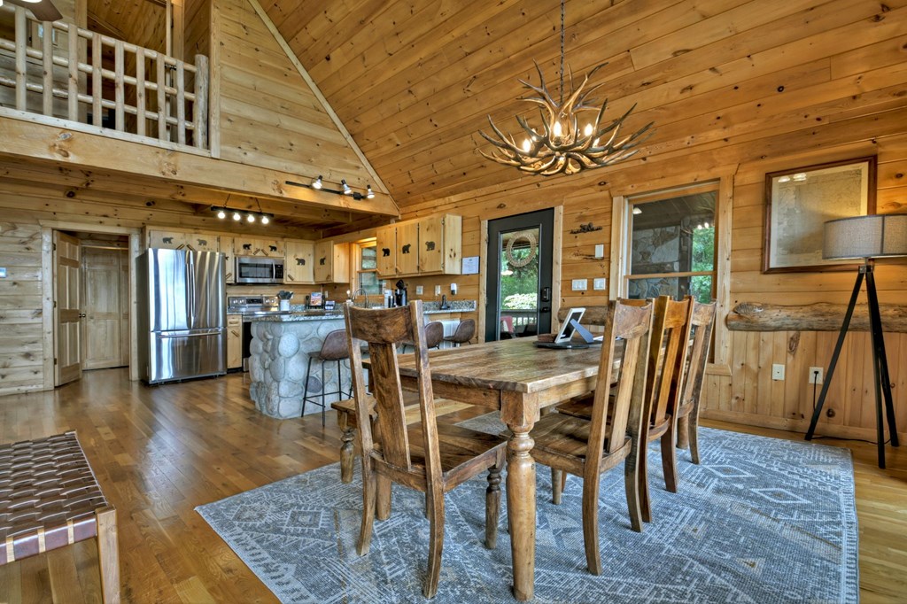 572 Sunrock Mountain Trace Blue Ridge, GA 30513 - Photo 12 of 43