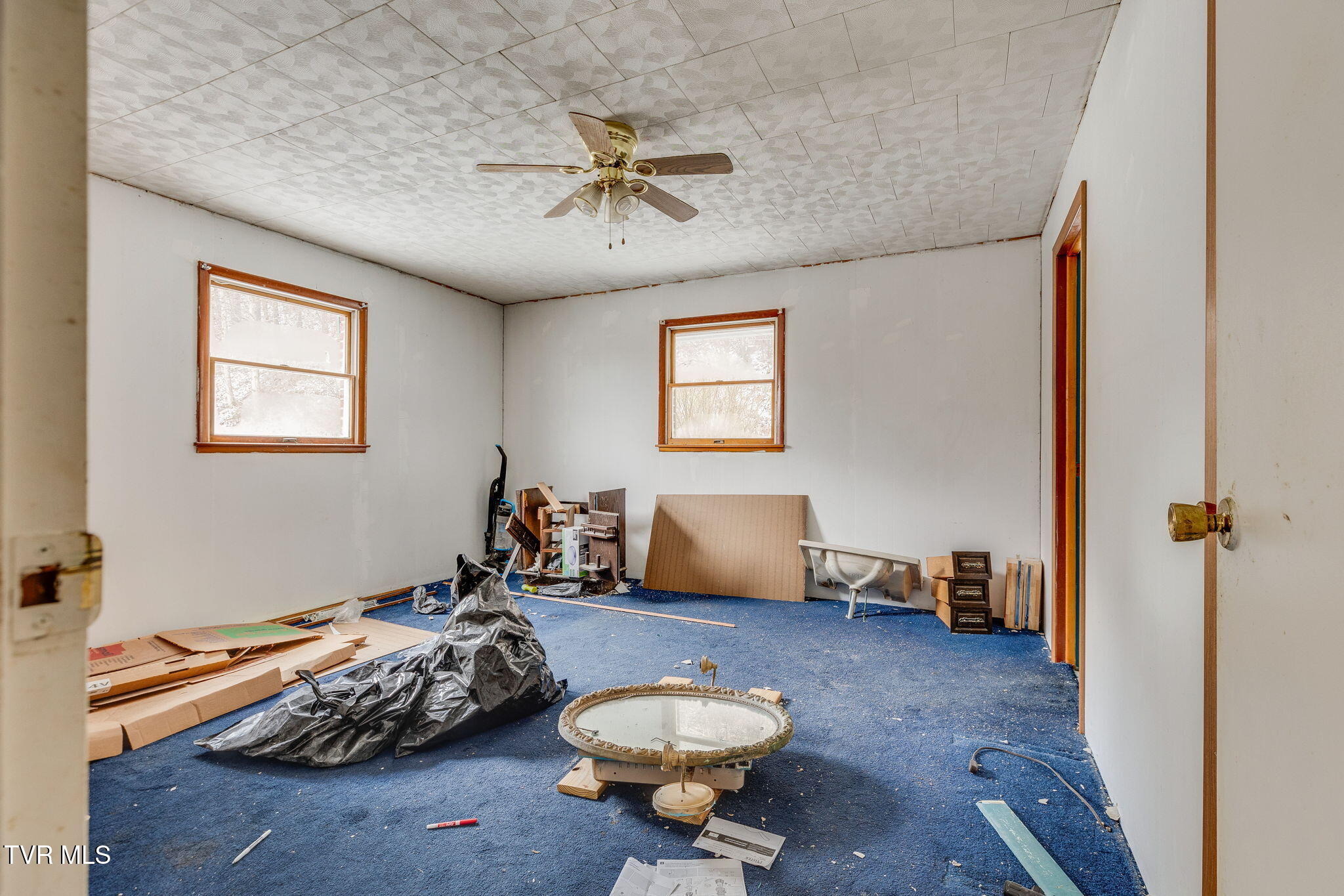 300 Ridge Road Richlands, VA 24641 - Photo 15 of 35 014