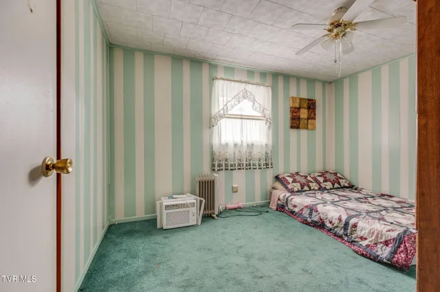 $119,900 | 300 Ridge Road, Richlands, VA 24641