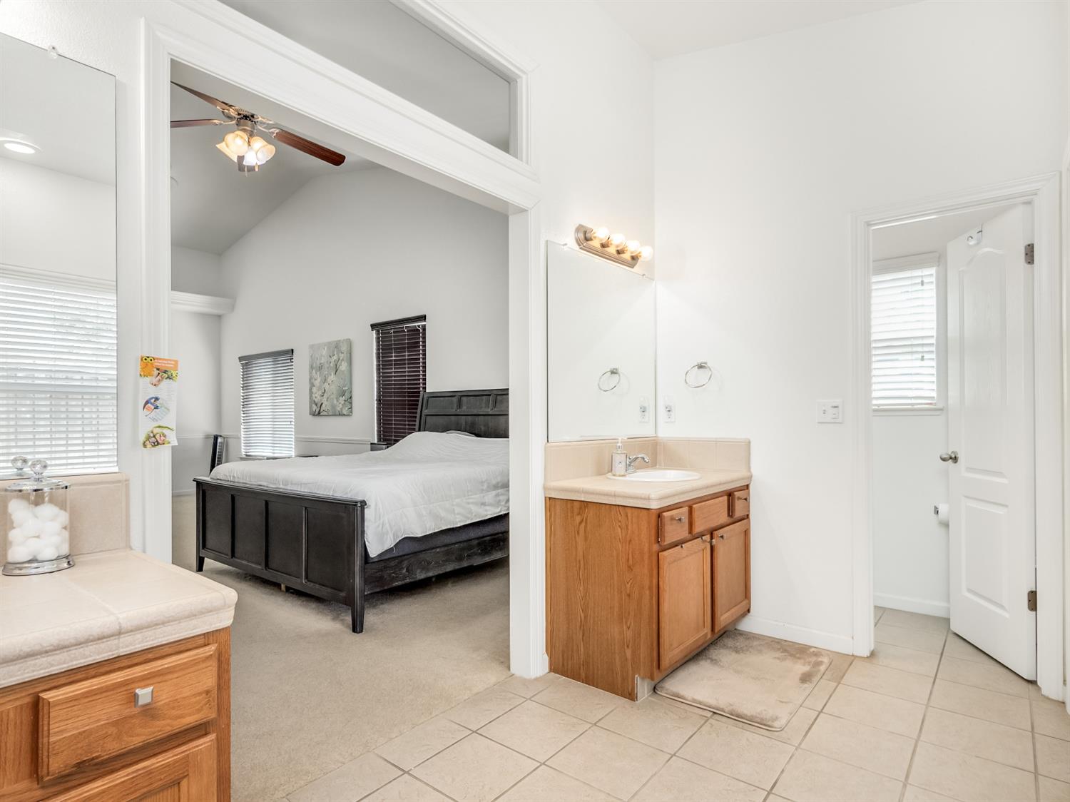 306 East Gibson Avenue Reedley, CA 93654 - Photo 17 of 27 Gallery Image 17