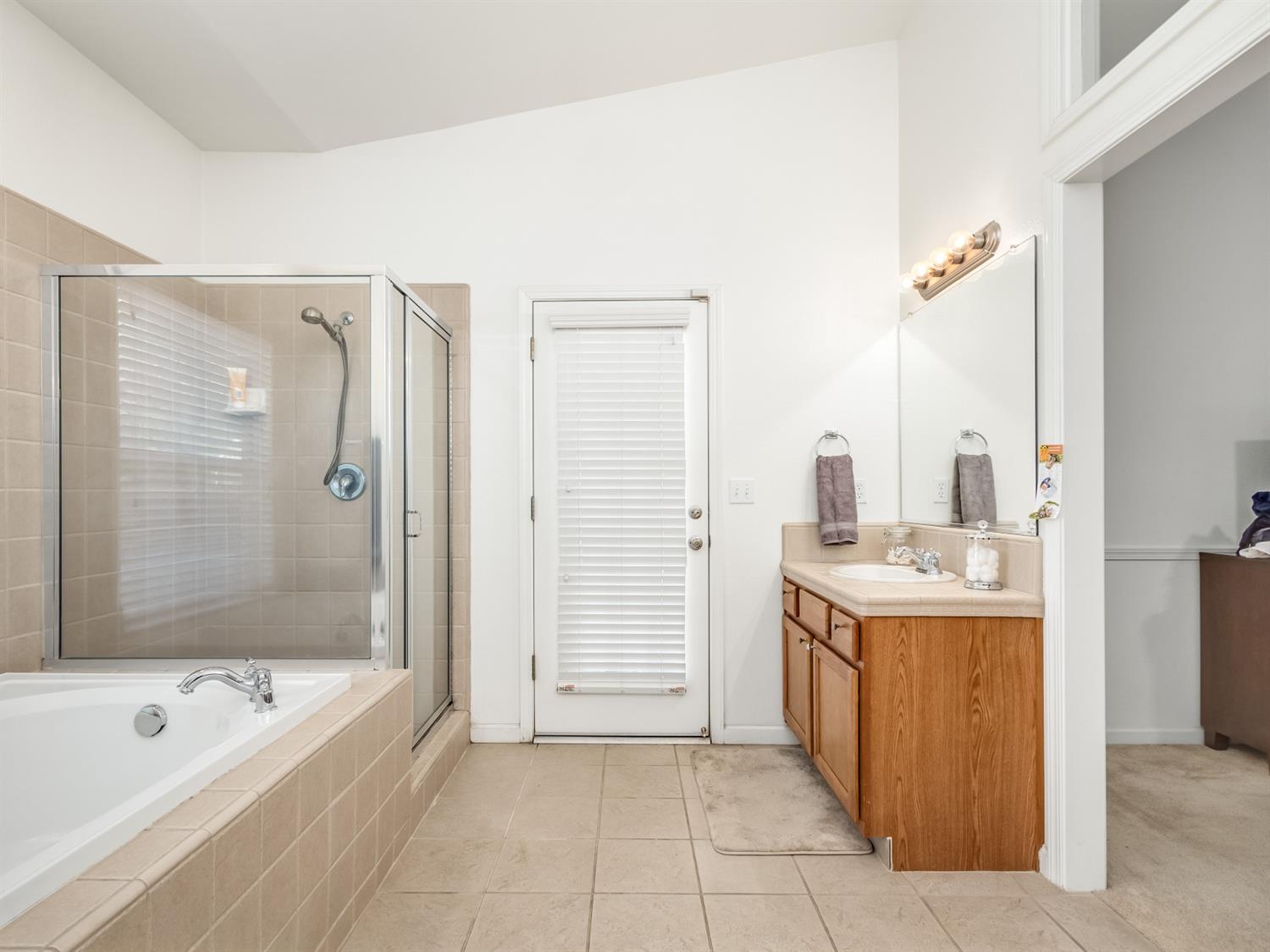 306 East Gibson Avenue Reedley, CA 93654 - Photo 19 of 27 Gallery Image 19