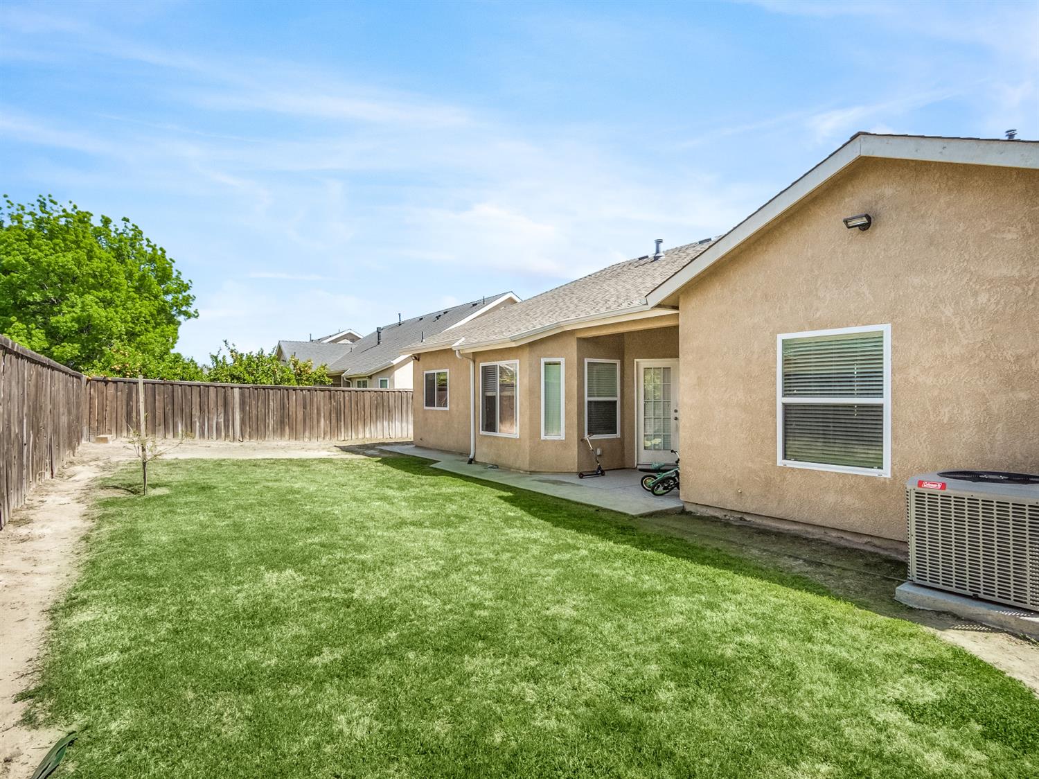 306 East Gibson Avenue Reedley, CA 93654 - Photo 25 of 27 Gallery Image 25