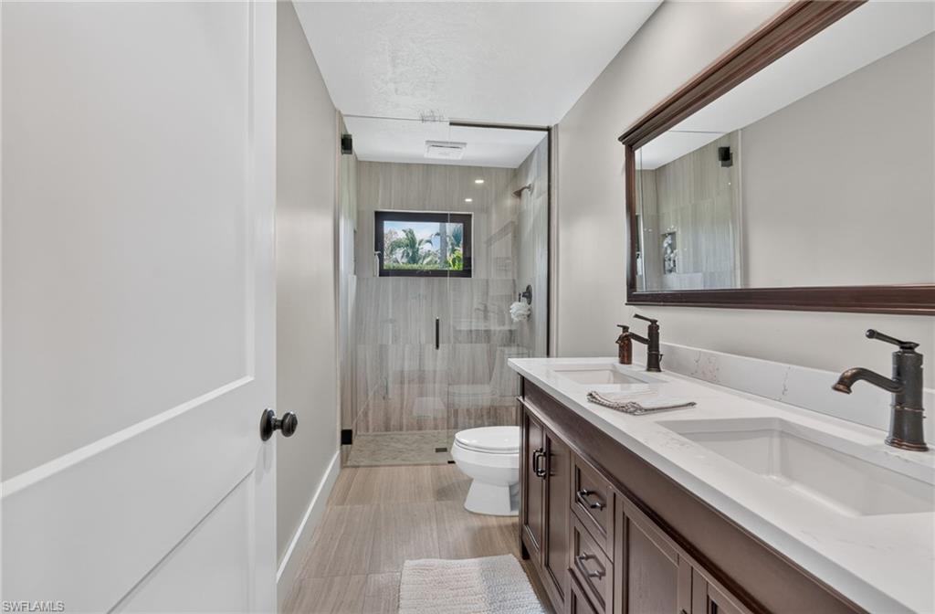 620 Hickory Road Naples, FL 34108 - Photo 12 of 45 Gallery Image 12