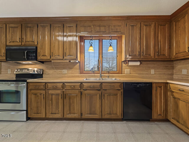 7330 Turner Fish Road Willow Spring, NC 27592 - Photo 11 of 63 016