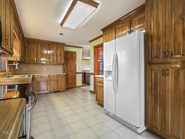 7330 Turner Fish Road Willow Spring, NC 27592 - Photo 13 of 63 018