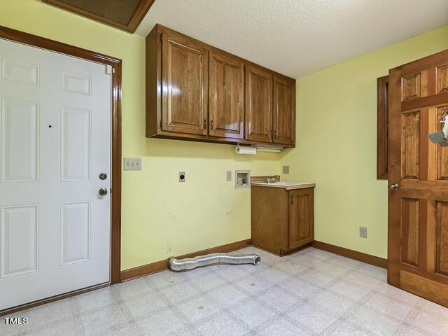7330 Turner Fish Road Willow Spring, NC 27592 - Photo 18 of 63 028
