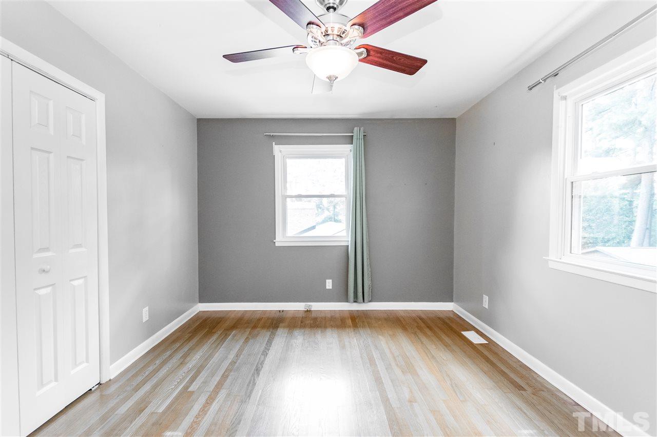 128 East Rowan Street Raleigh, NC 27609 - Photo 14 of 27