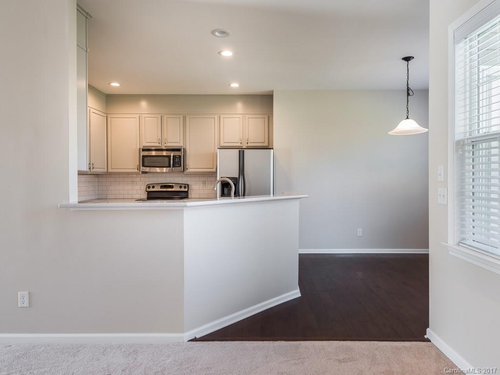 74 Pamlico Road, Unit 230 Fletcher, NC 28732 - Photo 9 of 24